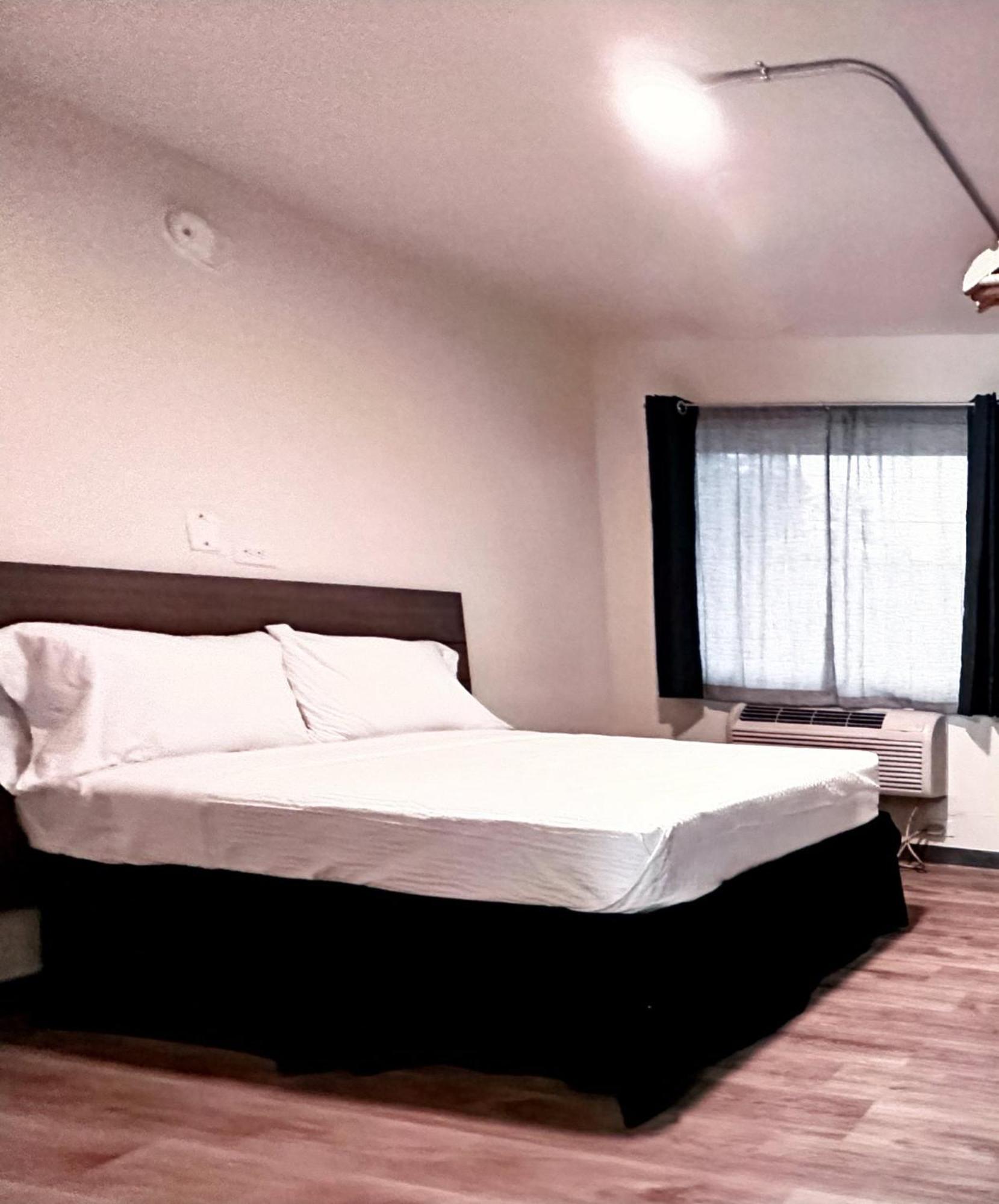 Studio City Suites, A Travelodge By Wyndham Texarkana Eksteriør billede